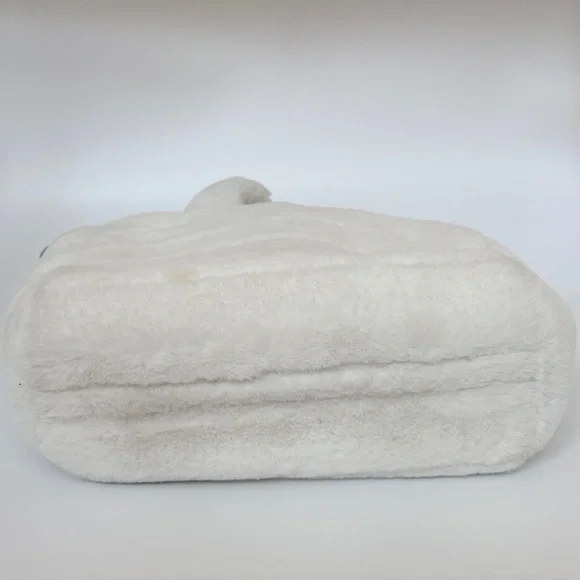 Guess Plush White Shoulder Bag - Picture 3 of 4